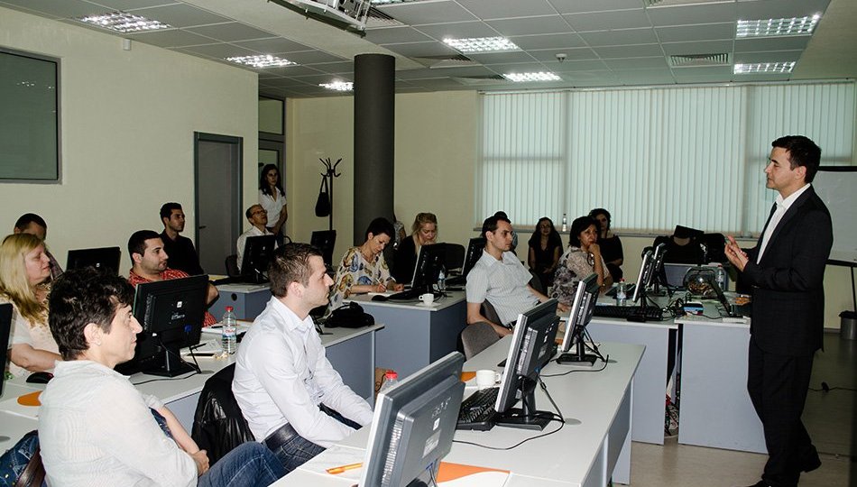 Balkan Services held the third specialized CRM course “Managing relationships with clients”